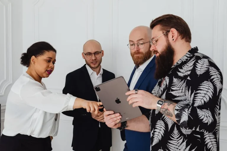 How voomixi.com Fits Into Brand Research, Trust, and Online Decisions